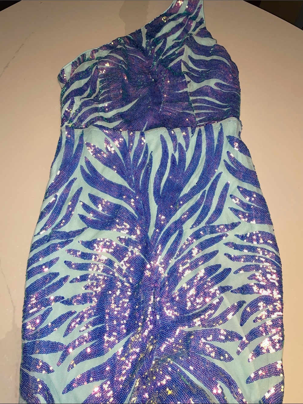 Glam One-Shoulder mermaid sequin gown M - Picture 3 of 13